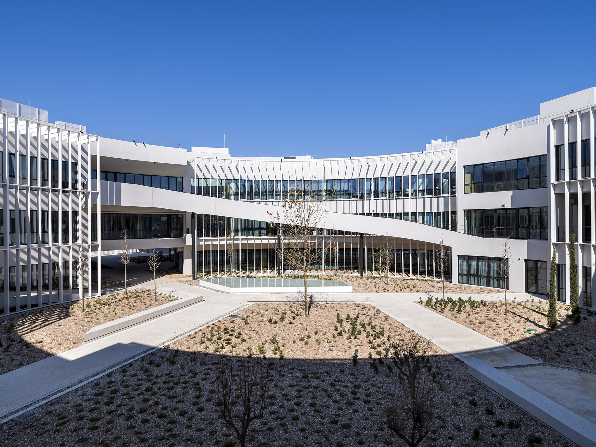 Κέντρο Αποθήκευσης & Διανομής, Μάνδρα