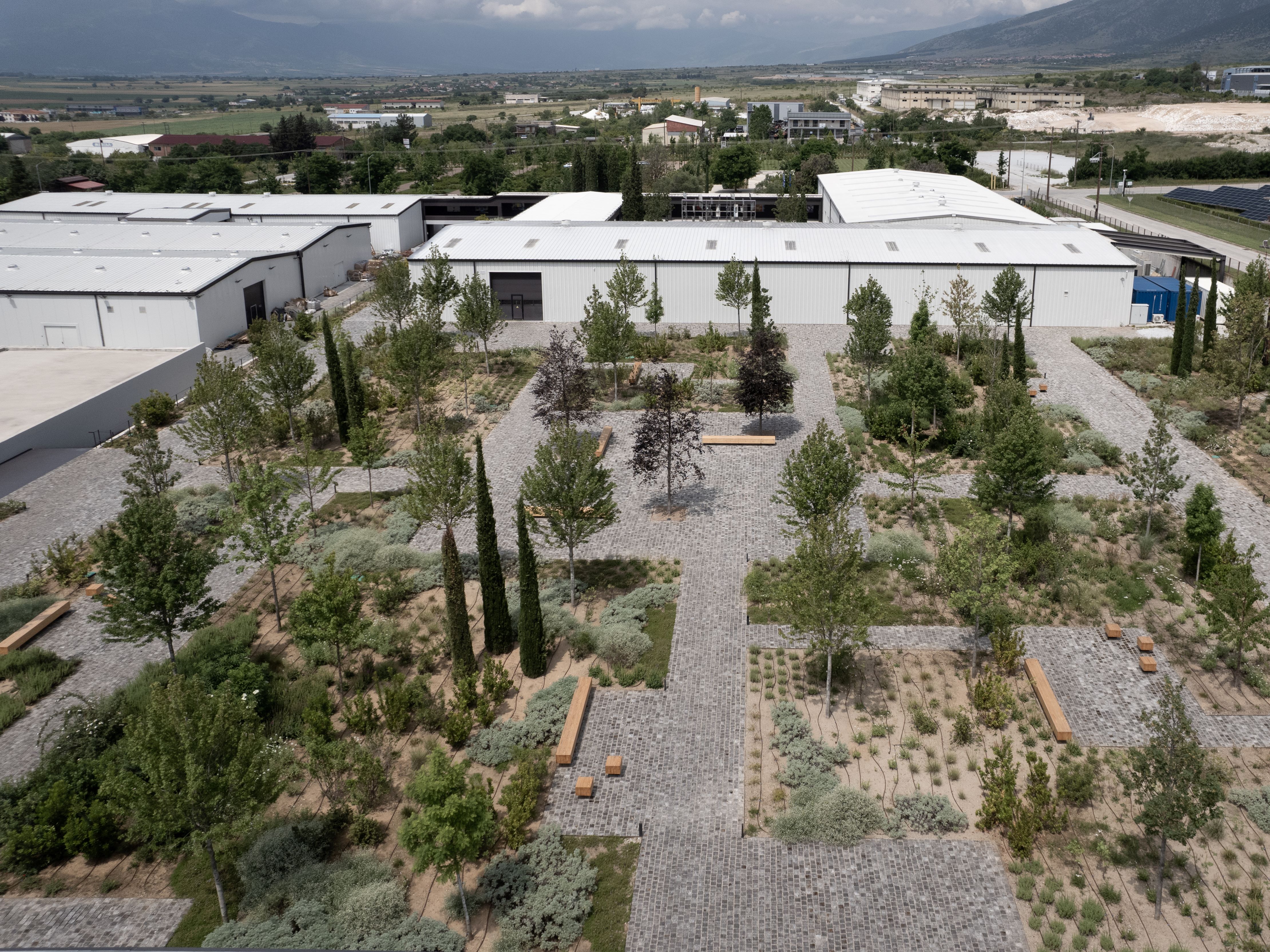 Κέντρο Αποθήκευσης & Διανομής, Μάνδρα